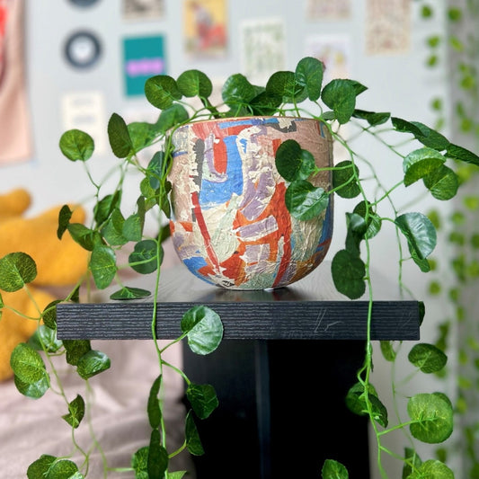 ART PLANTER
