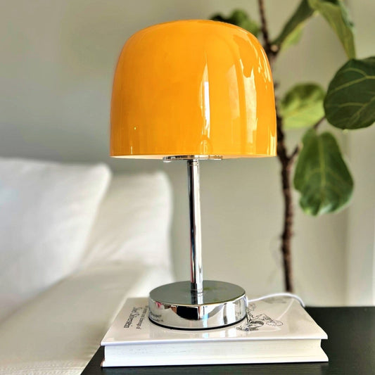 RETRO LAMP