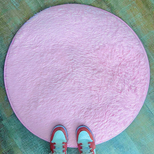 FLUFFY RUG