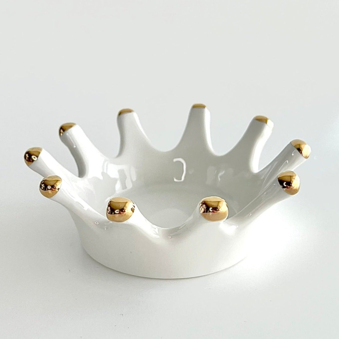 CROWN DISH