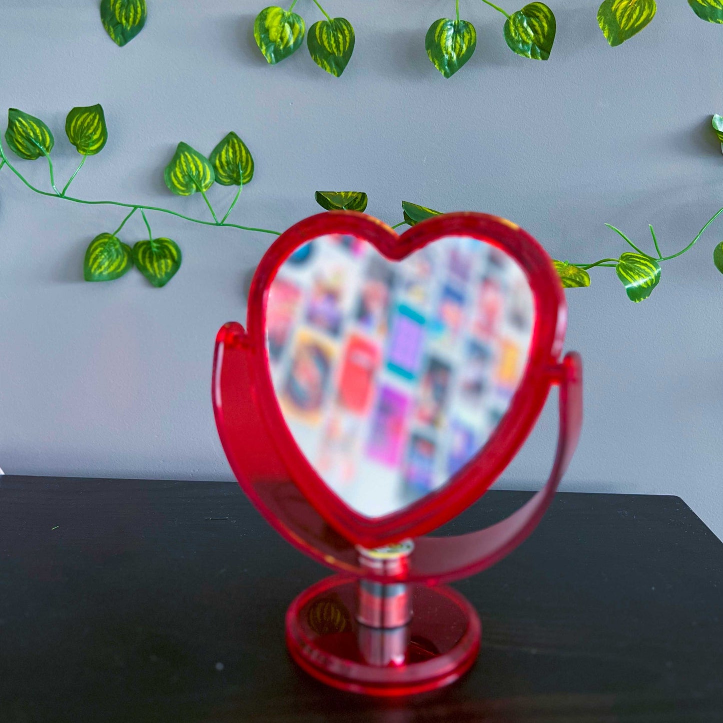 HEART MIRROR