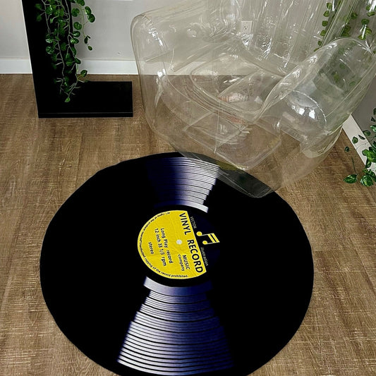 VYNIL RUG